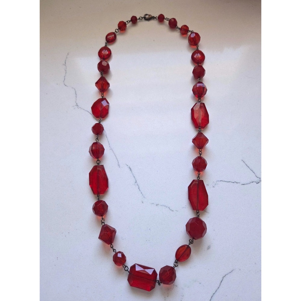 VTG Chunky Red Faceted Acrylic Assorted Size Shape Bead Statement Necklace 28"